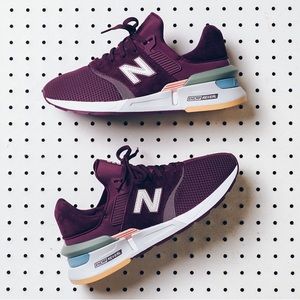 Men’s New Balance Encap Reveal Marathon Running Sneakers.

MS997XTB
Size 6.5